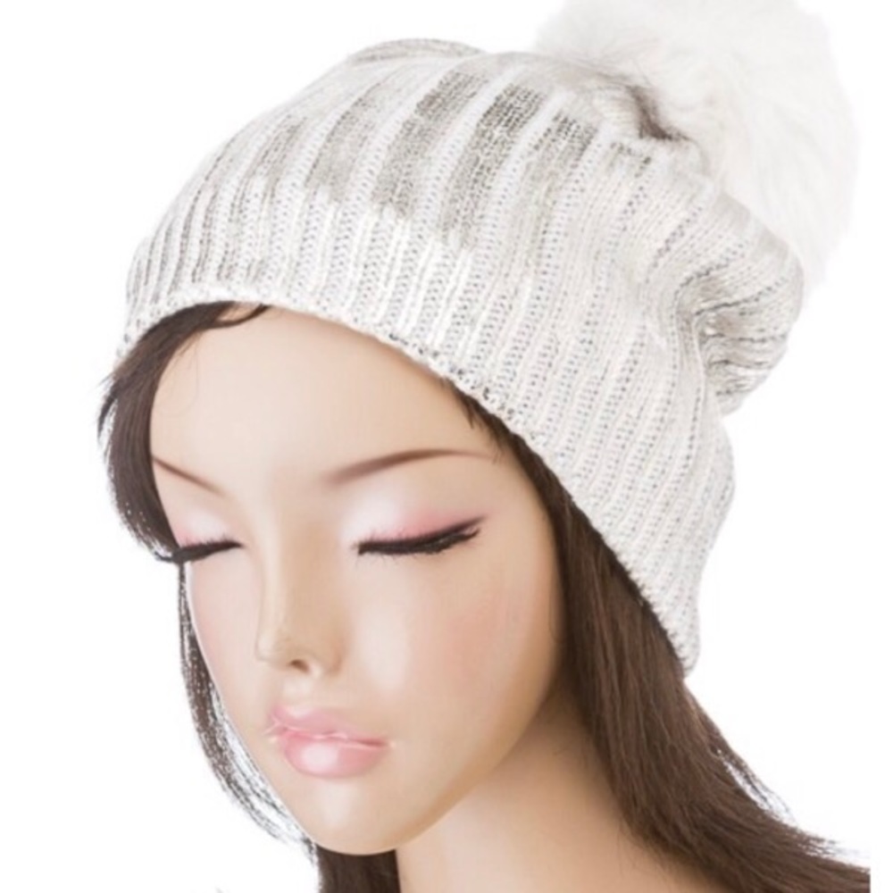 Metallic winter hat - Picture 5 of 8